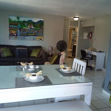 McFarlane's Place Ocho Ríos Extérieur photo