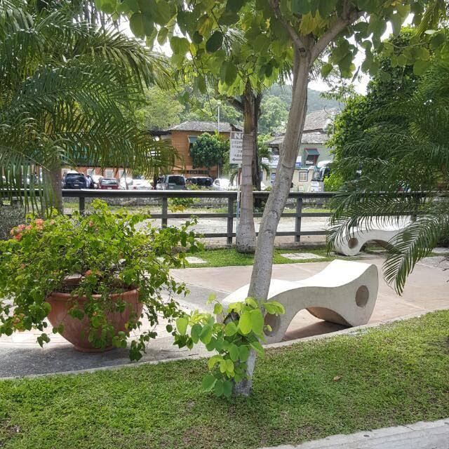 McFarlane's Place Ocho Ríos Extérieur photo