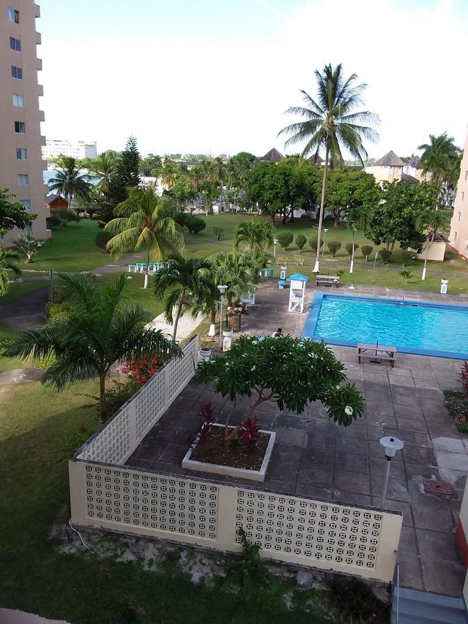 McFarlane's Place Ocho Ríos Extérieur photo